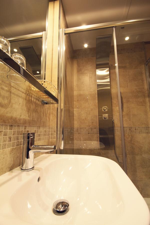 Hotel Boutique Villa Erina By Bossh Hotels - Adults Recommended Манилва Экстерьер фото