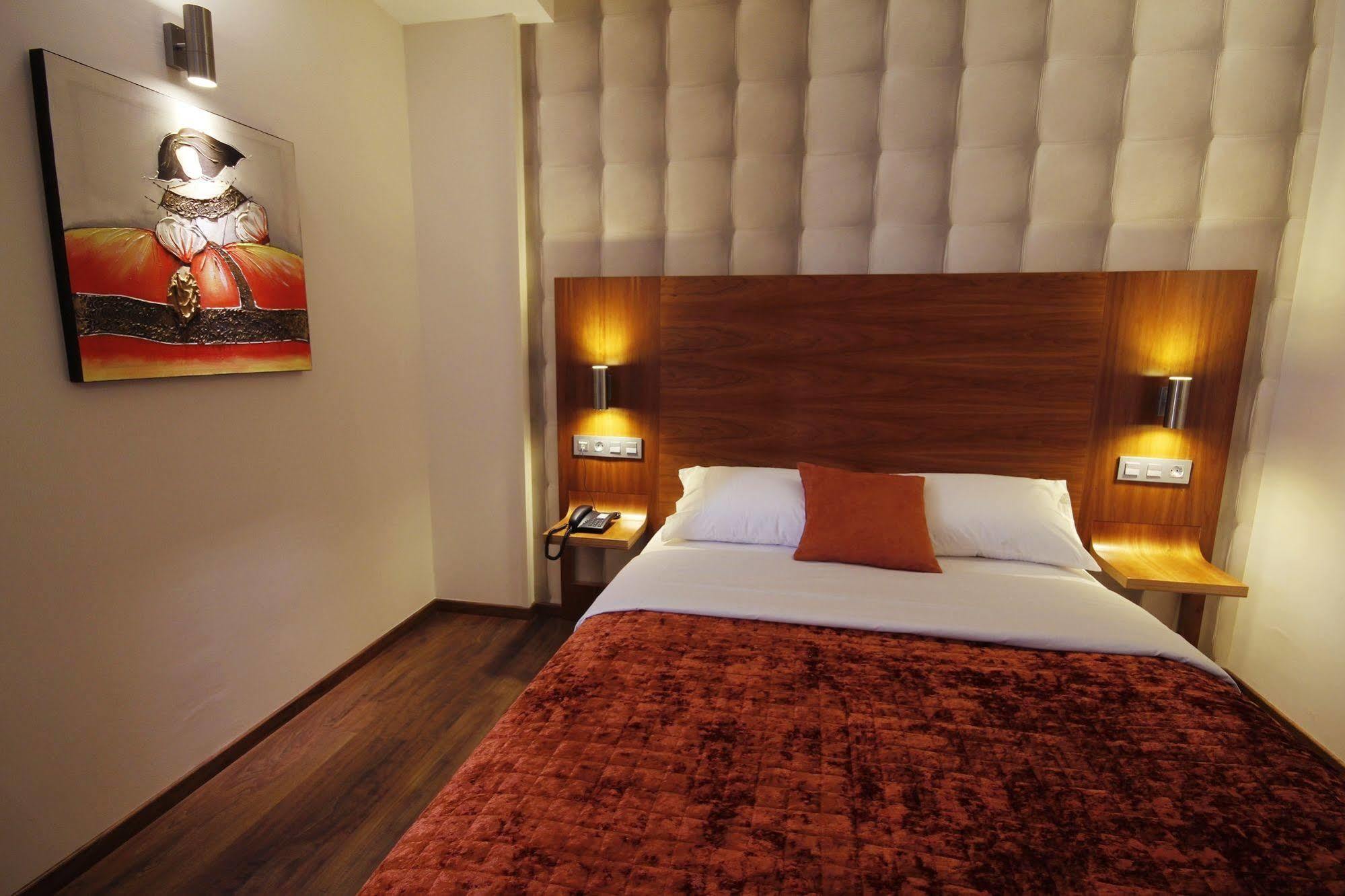Hotel Boutique Villa Erina By Bossh Hotels - Adults Recommended Манилва Экстерьер фото
